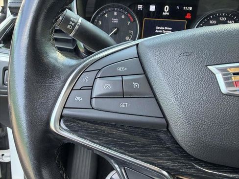 Used 2022 Cadillac XT5 Premium Luxury w/ Technology Package AWD/4WD image 25