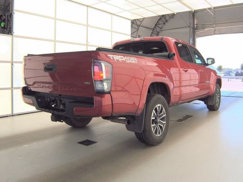 Used 2021 Toyota Tacoma TRD Sport AWD/4WD image 6