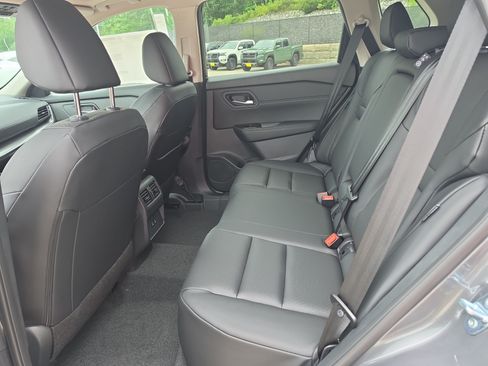 New 2026 Nissan Rogue Dark Armor AWD/4WD image 27
