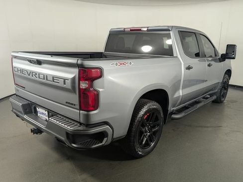 Used 2024 Chevrolet Silverado 1500 RST w/ Redline Edition AWD/4WD image 8