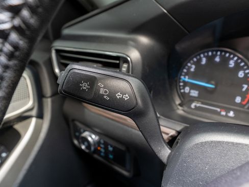 Used 2020 Ford Explorer Limited image 31