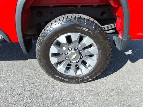 Used 2024 Chevrolet Silverado 2500 Custom w/ Custom Value Package AWD/4WD image 14