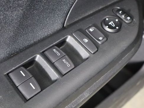 Used 2020 Honda Insight EX image 19