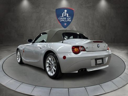 Used 2003 BMW Z4 2.5i RWD image 3