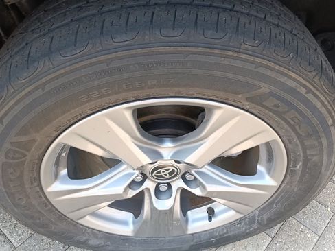 Used 2024 Toyota RAV4 XLE w/ Convenience Package AWD/4WD image 9