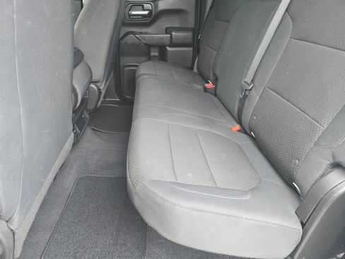 Used 2019 Chevrolet Silverado 1500 Custom Trail Boss w/ Custom Convenience Package image 15