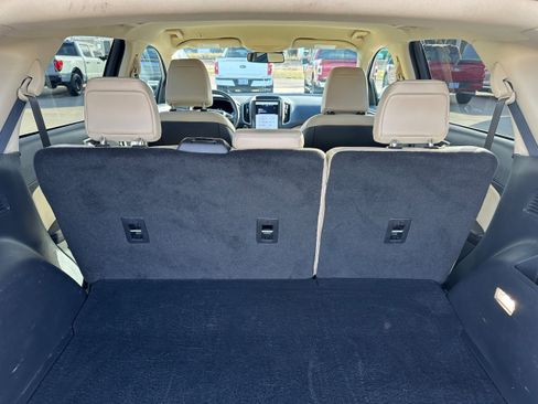 Used 2024 Ford Edge SEL w/ Class II Trailer Tow Package image 34