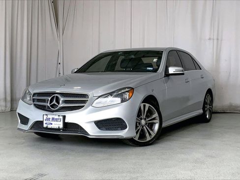 Used 2016 Mercedes-Benz E 350 Sedan image 2