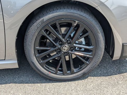New 2026 Toyota Camry SE FWD image 10