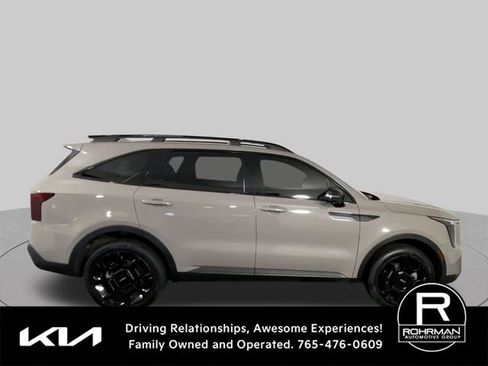 Used 2024 Kia Sorento SX AWD/4WD image 10