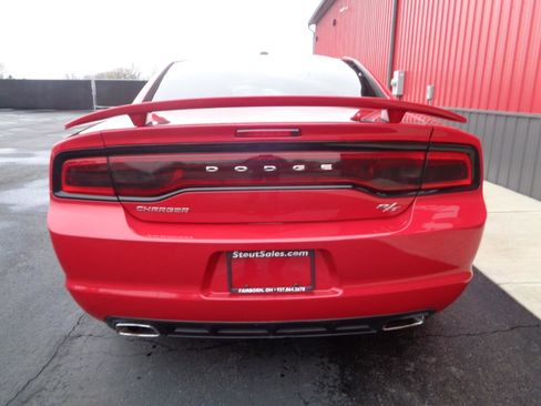 Used 2014 Dodge Charger R/T w/ Blacktop Package image 6