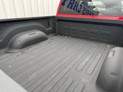 Used 2024 RAM 2500 Big Horn w/ Safety Group image 8