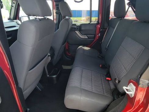Used 2012 Jeep Wrangler Unlimited Sport AWD/4WD image 11