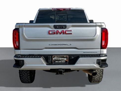 Used 2022 GMC Sierra 2500 Denali w/ Denali Ultimate Package image 8