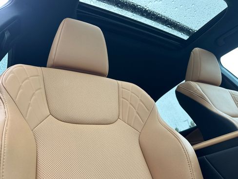 Used 2025 Lexus RX 350 Premium w/ Convenience Package image 19