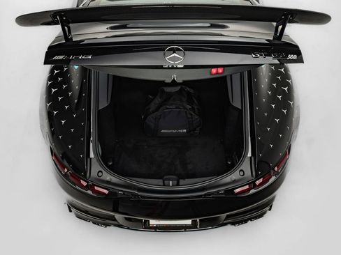 Used 2025 Mercedes-Benz AMG GT 63 image 22