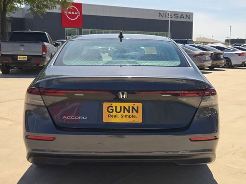Used 2024 Honda Accord EX image 4