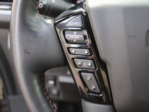 Used 2024 Nissan Frontier PRO-4X w/ Pro Premium Package image 13