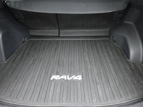 Used 2023 Toyota RAV4 XLE image 10