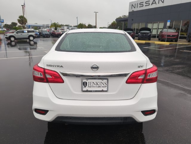 Used 2019 Nissan Sentra SV FWD image 7