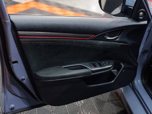 Used 2019 Honda Civic Type R image 24