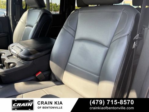 Used 2024 RAM 2500 Tradesman w/ Chrome Appearance Group AWD/4WD image 21