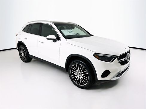 New 2026 Mercedes-Benz GLC 300 image 1