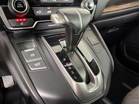 Used 2019 Honda CR-V Touring image 33