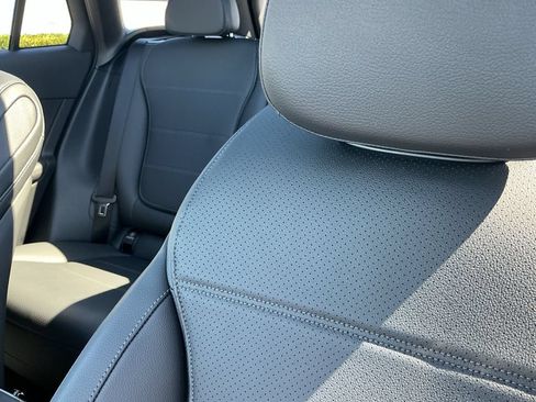 New 2026 Mercedes-Benz GLC 350e 4MATIC image 13