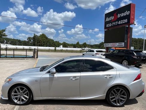 Used 2014 Lexus IS 250 w/ F-Sport Package RWD image 5