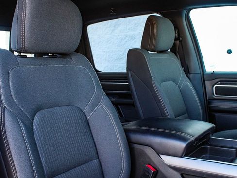 Used 2023 RAM 1500 Big Horn AWD/4WD image 37