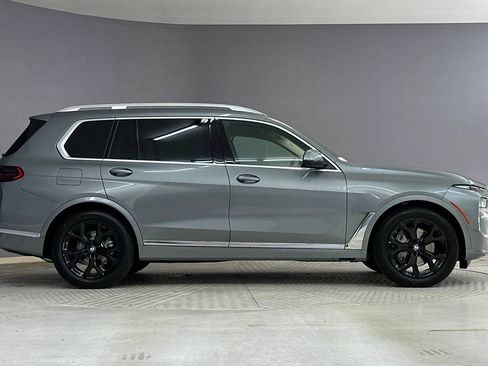 New 2026 BMW X7 xDrive40i w/ Premium Package image 7