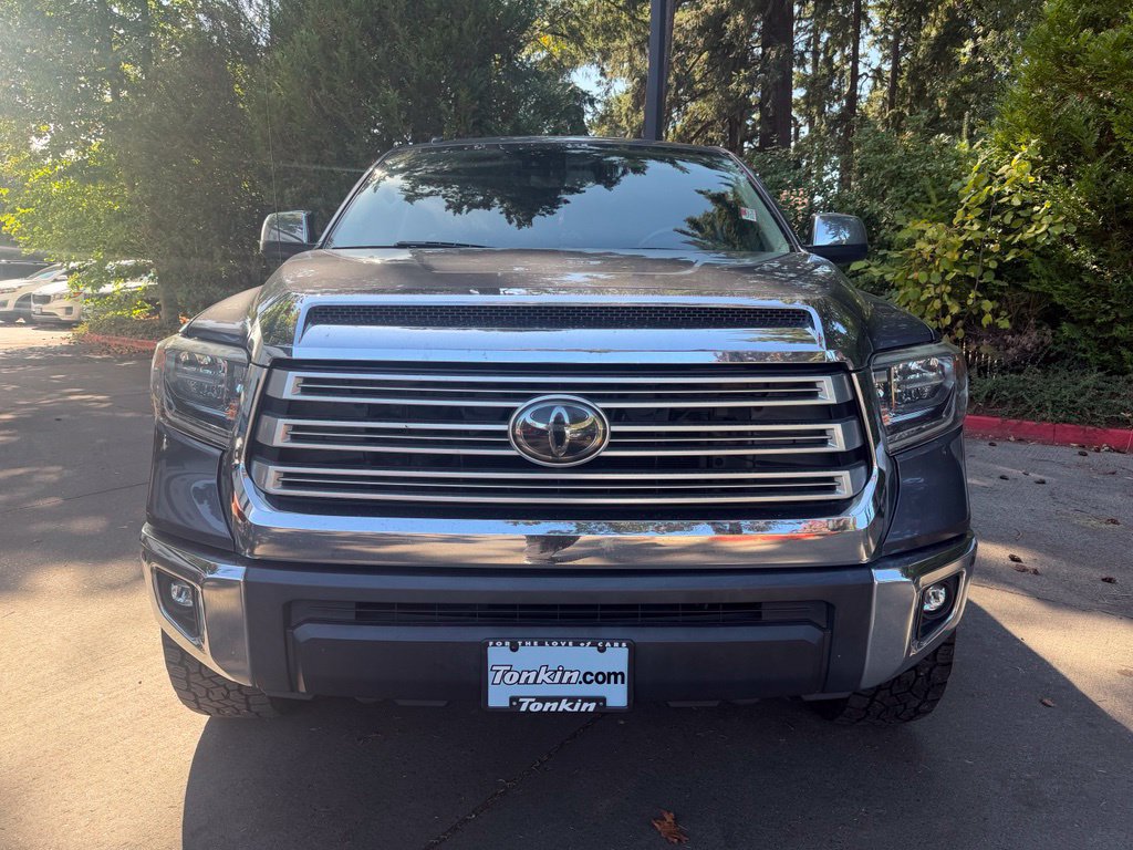 Used 2018 Toyota Tundra Limited w/ Limited Premium Package AWD/4WD image 8