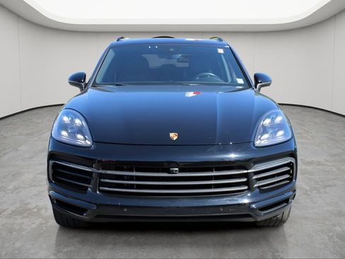 Used 2022 Porsche Cayenne Platinum Edition AWD/4WD image 7