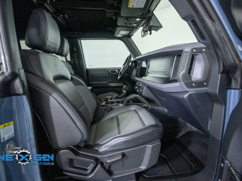 Used 2023 Ford Bronco Everglades AWD/4WD image 44
