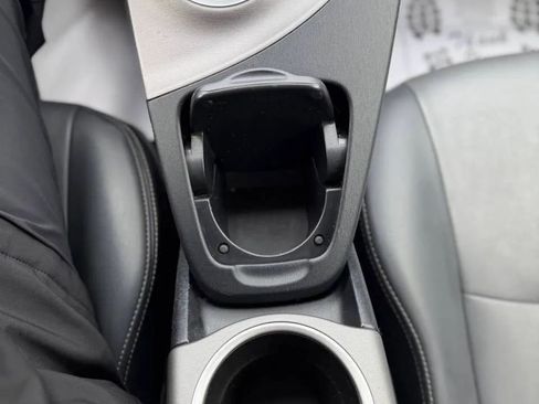 Used 2014 Toyota Prius Prime Advanced FWD image 16