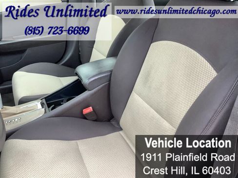 Used 2011 Chevrolet Malibu LS FWD image 19