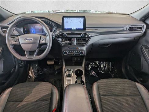 Used 2025 Ford Escape ST-Line image 17