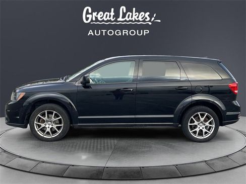 Used 2015 Dodge Journey R/T w/ Flexible Seating Group image 2