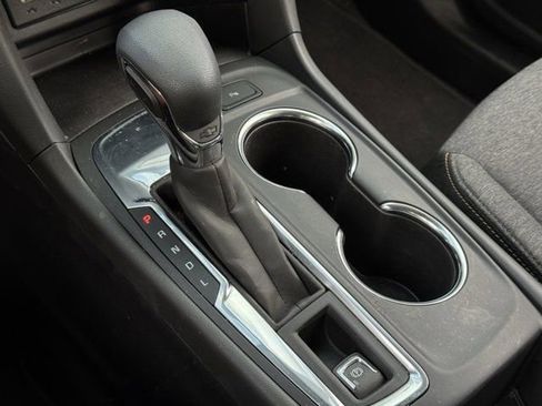 Used 2022 Chevrolet Equinox LT image 21