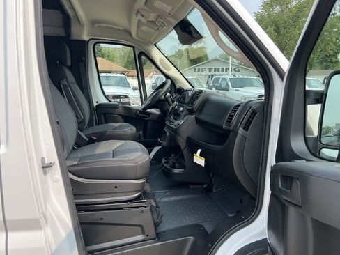 New 2025 RAM ProMaster 3500 w/ Convenience Group image 12