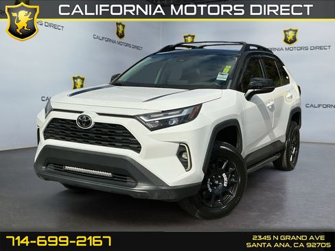 Used 2022 Toyota RAV4 XLE w/ Convenience Package AWD/4WD image 1