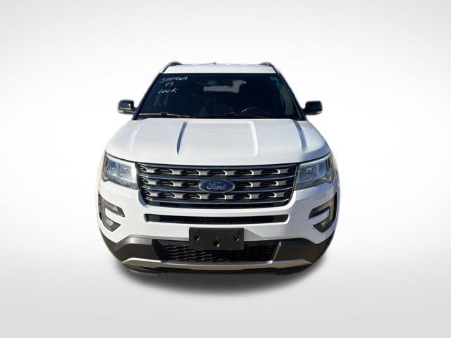 Used 2017 Ford Explorer XLT FWD image 8