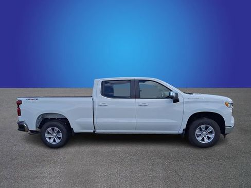 New 2026 Chevrolet Silverado 1500 LT w/ Safety Package AWD/4WD image 3