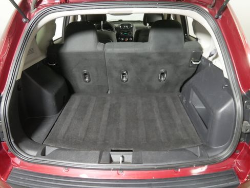 Used 2016 Jeep Compass Sport w/ Power Value Group image 18