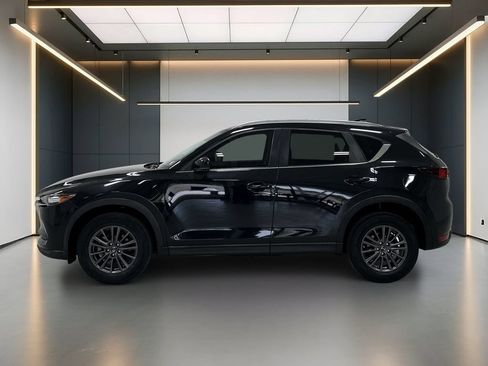 Used 2020 MAZDA CX-5 Touring FWD image 2