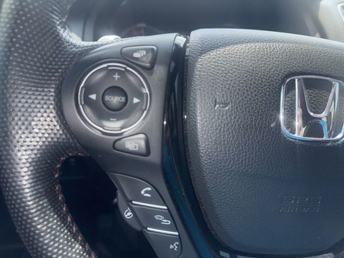 Used 2023 Honda Ridgeline Black Edition image 18