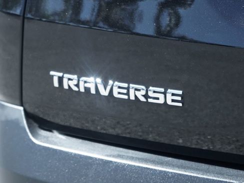 Used 2023 Chevrolet Traverse LT FWD image 48