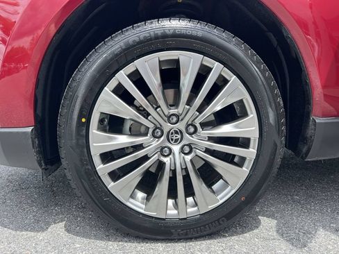 Used 2021 Toyota Venza Limited w/ Advanced Technology Package AWD/4WD image 12