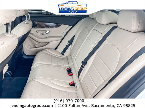 Used 2018 Mercedes-Benz C 300 Sedan image 18
